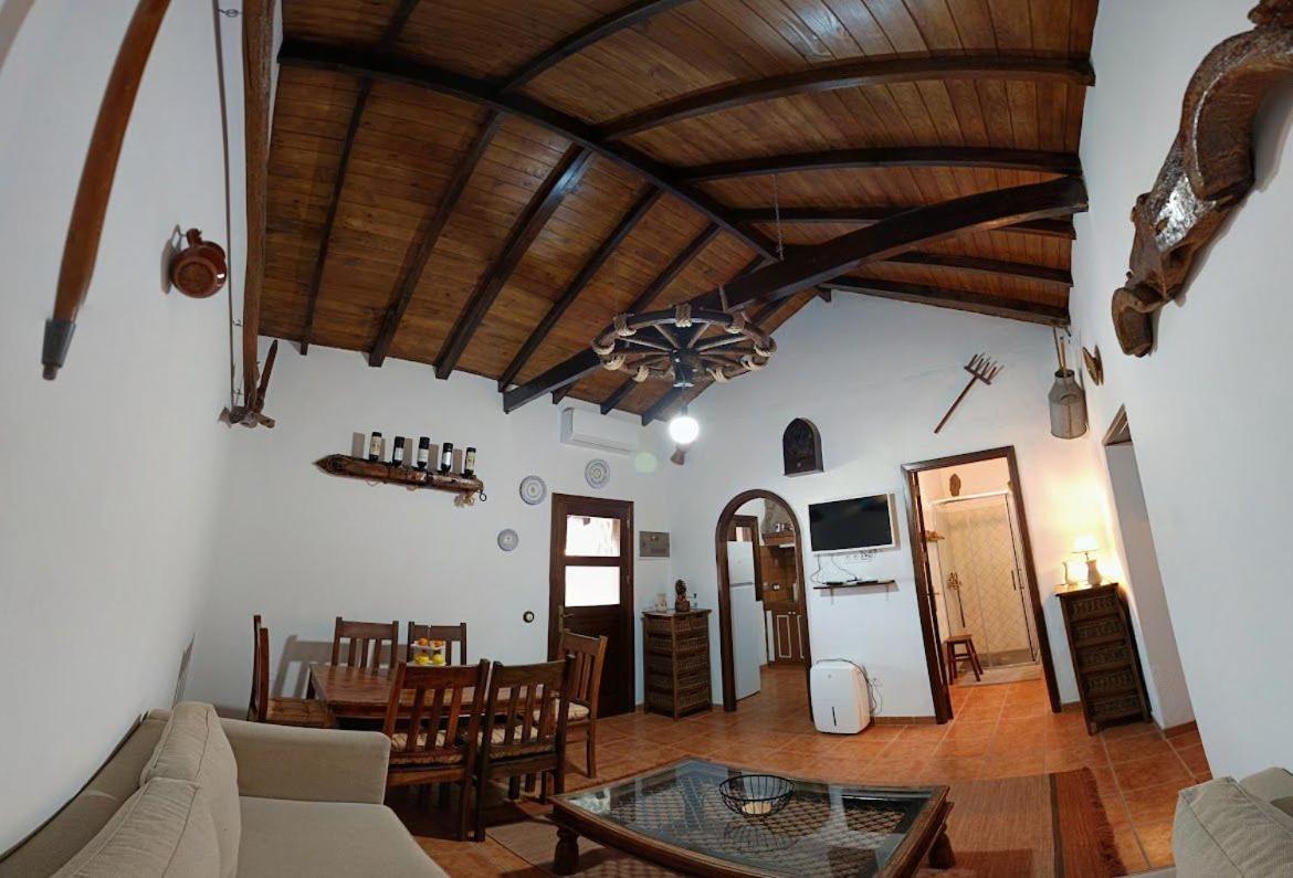 Finca Los Arcos Del Laurel Moya  Eksteriør bilde